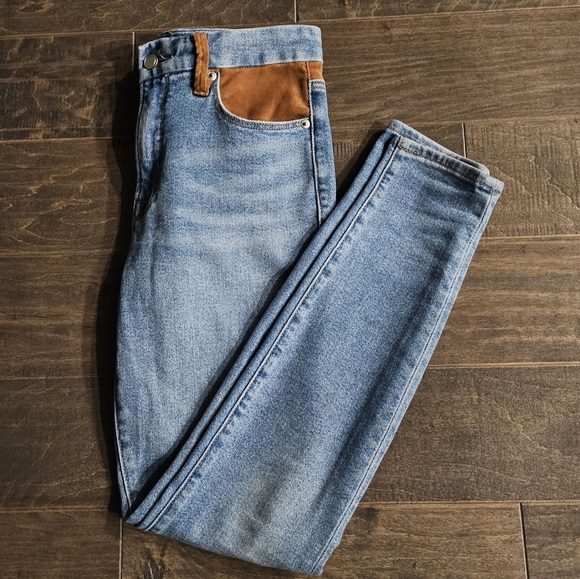 Good American High Rise Skinny Light Wash Jeans with Camel Colored Details sz 2 - Picture 4 of 8